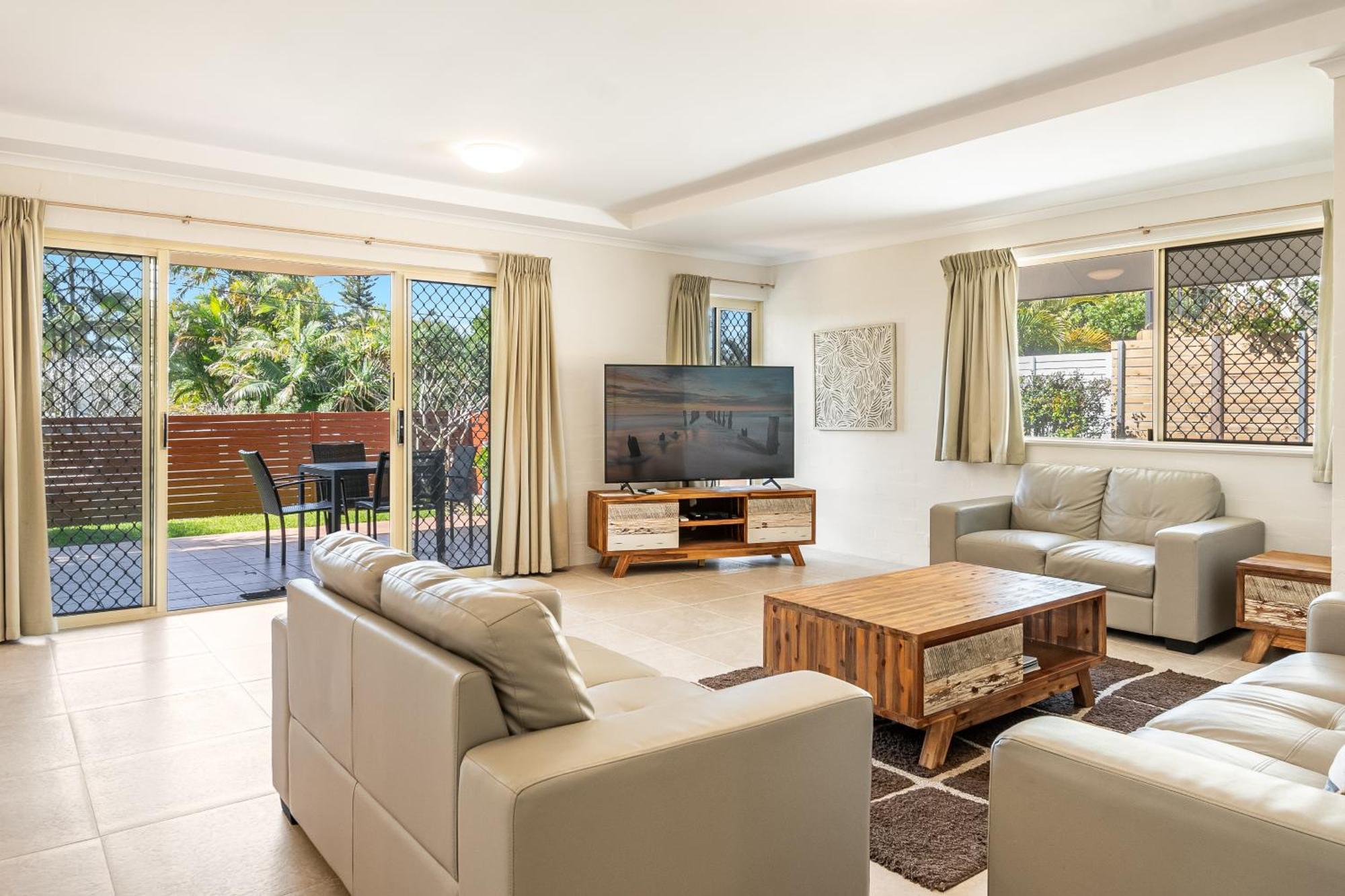 Byron Bay Beach Apartments Ngoại thất bức ảnh
